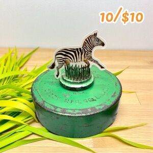 Zebra Sticker – Vinyl – Approx. 2 1/2”